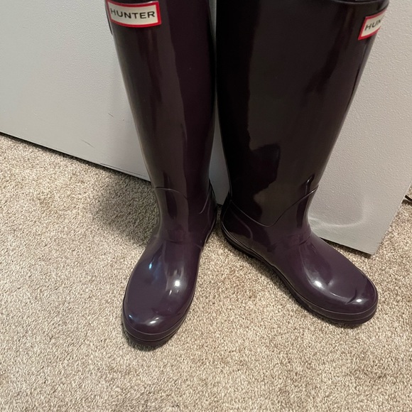 Hunter Dark Purple Rain Boots - Picture 2 of 4